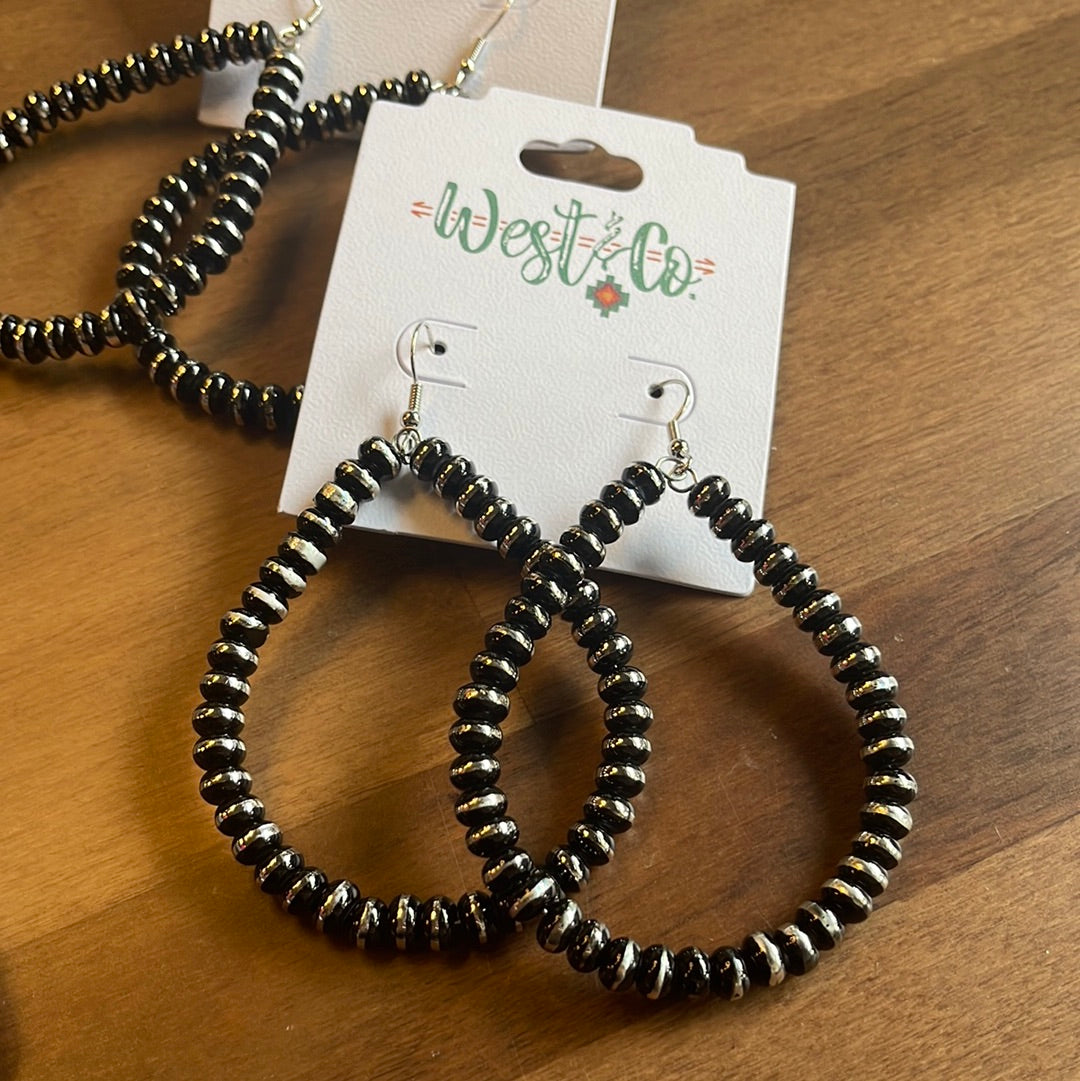Silver & Black Teardrop Earrings E1066