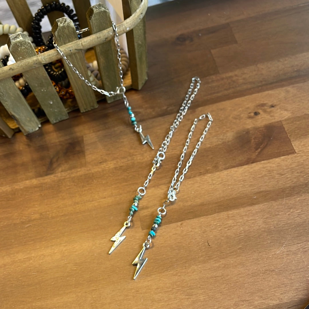 WM Lightening Bracelet