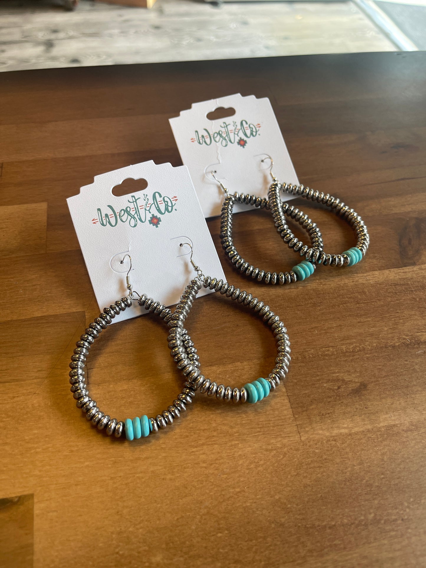 Metallic Silver & Turquoise Teardrop Earrings E385
