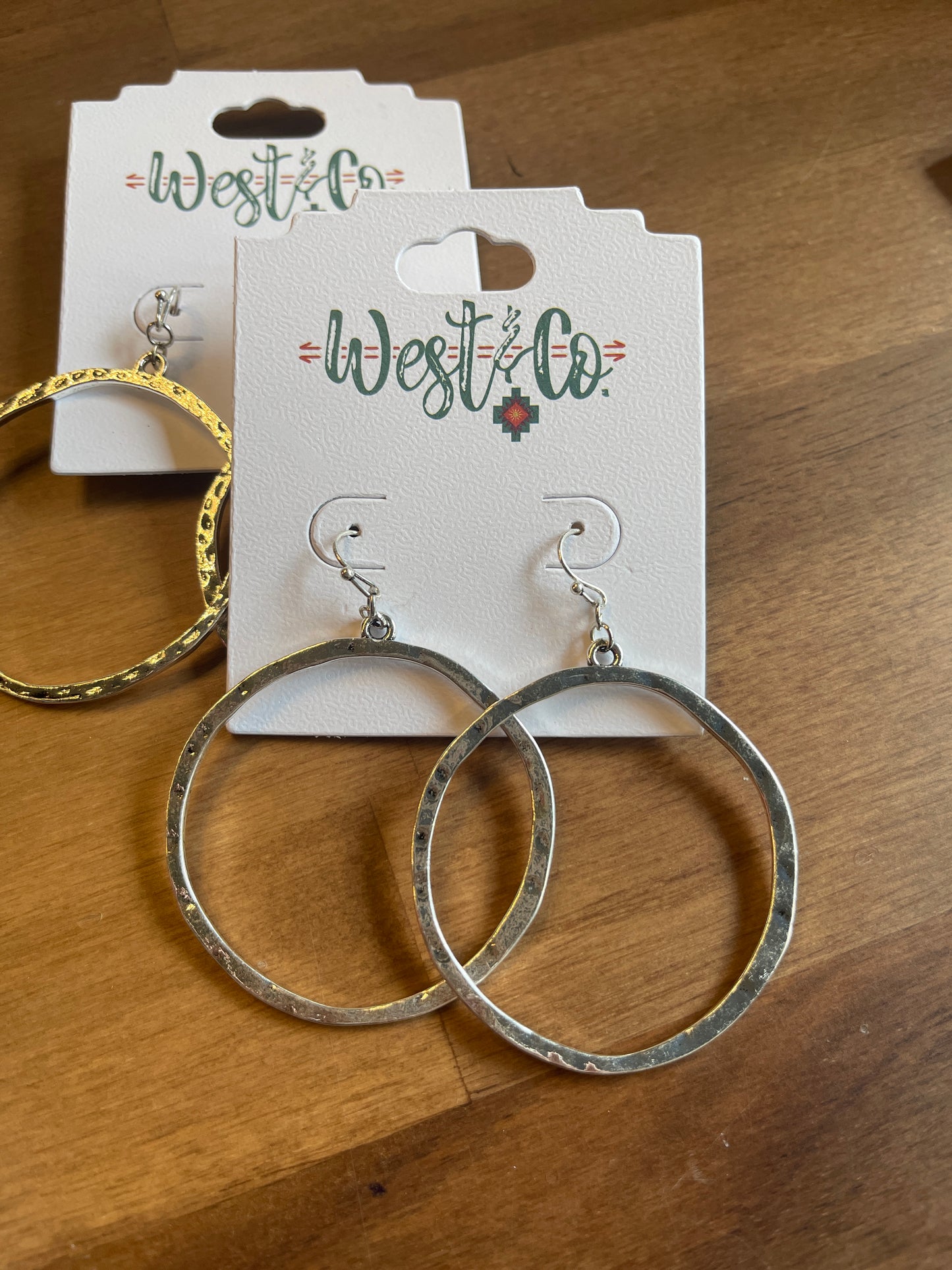 Burnished Outline Silver Earrings E590BS
