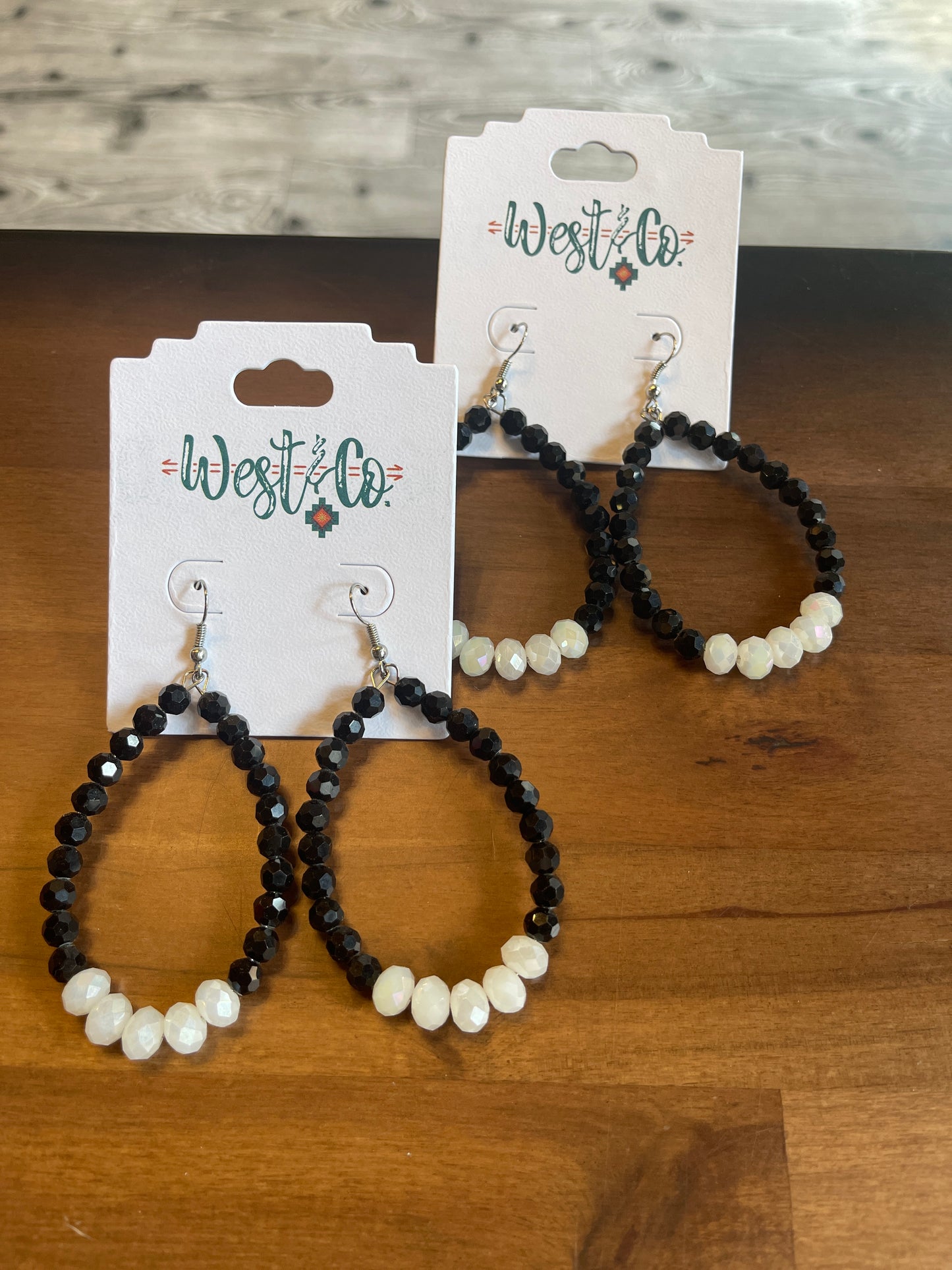 Black Sparkle Bead Teardrop E1058BLK